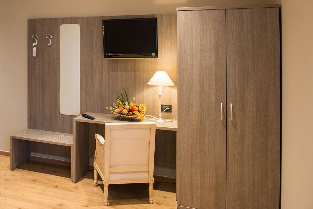 Albergo Grappolo D'oro Montebelluna Esterno foto