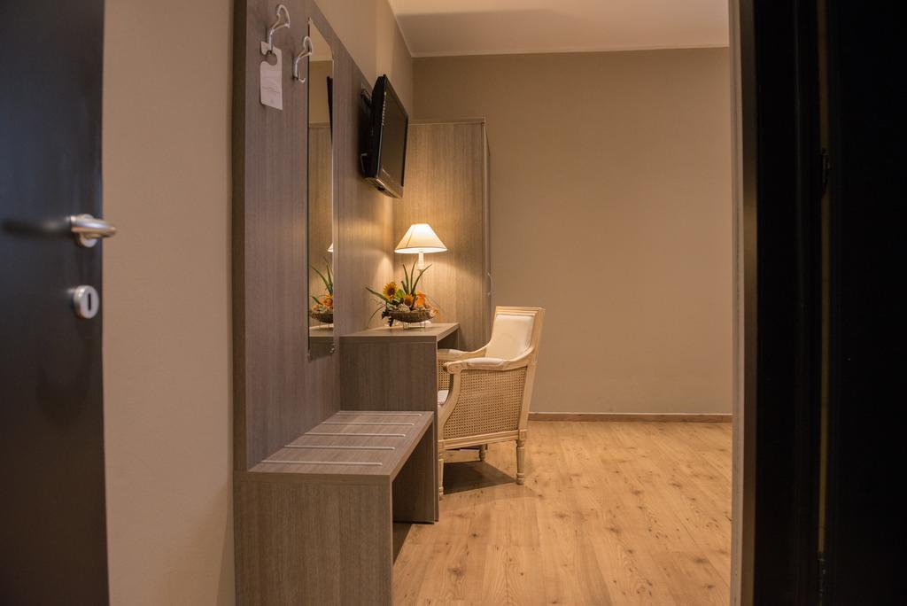 Albergo Grappolo D'oro Montebelluna Esterno foto